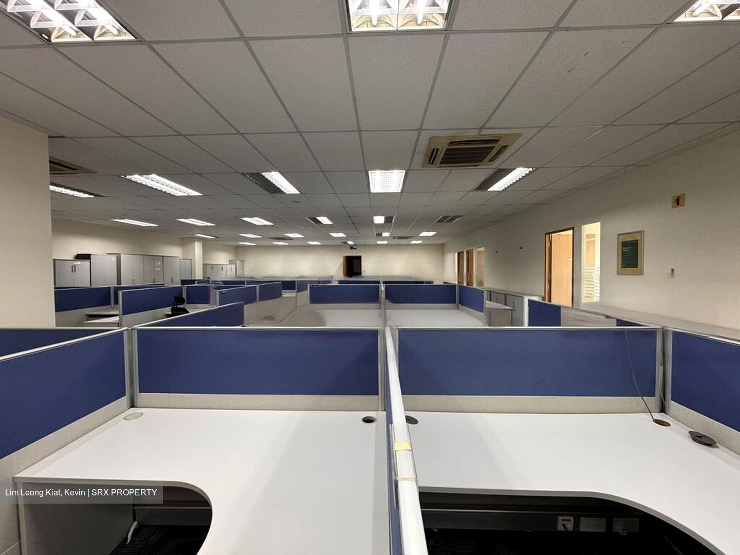Labrador Villa Road (D5), Office #581151611
